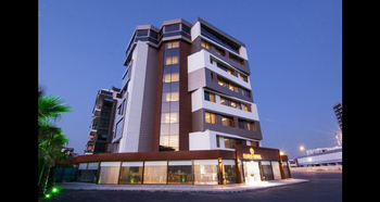 Majura Hotel Business İzmir - Karşıyaka