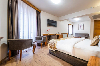 Madeen City Hotel Eskişehir - Tepebaşı