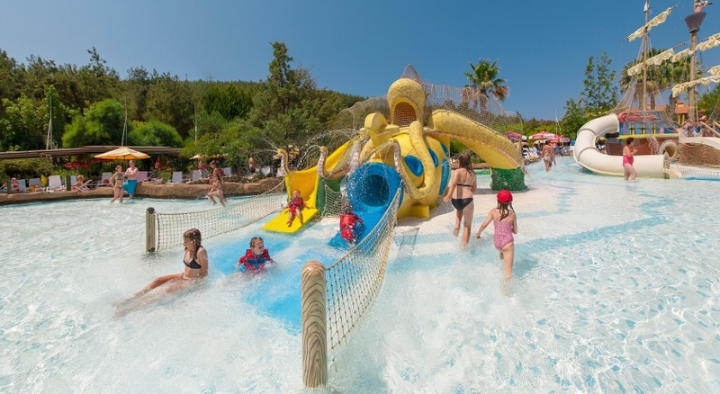 Aqua Fantasy Aquapark Hotel & Spa Resim 