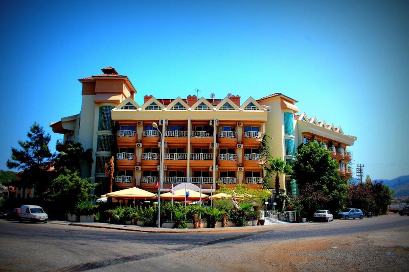 Grand Hotel Faros Resim 