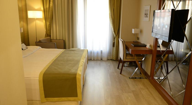 Adana Plaza Otel Resim 4