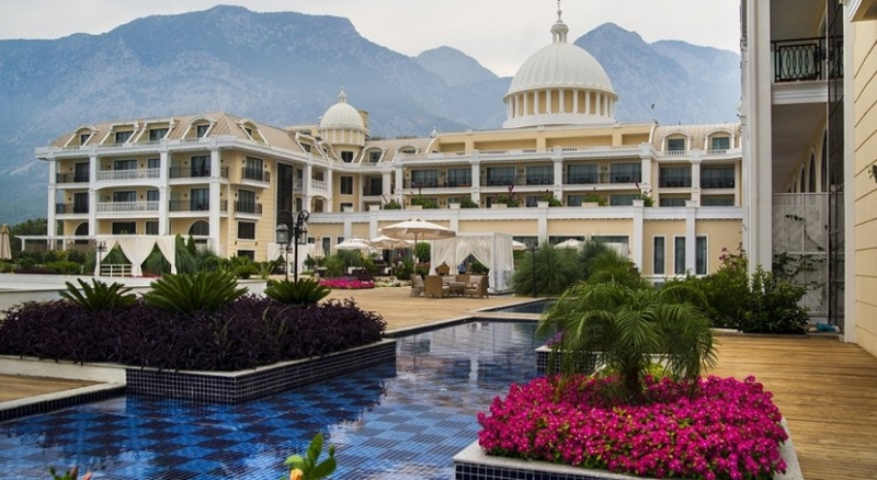 Amara Premier Palace Hotel Resim 3