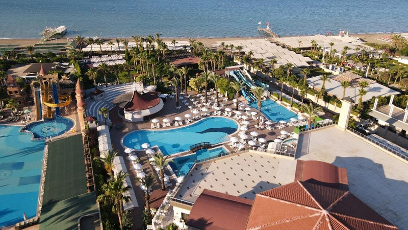 Aydınbey Famous Resort Resim 1