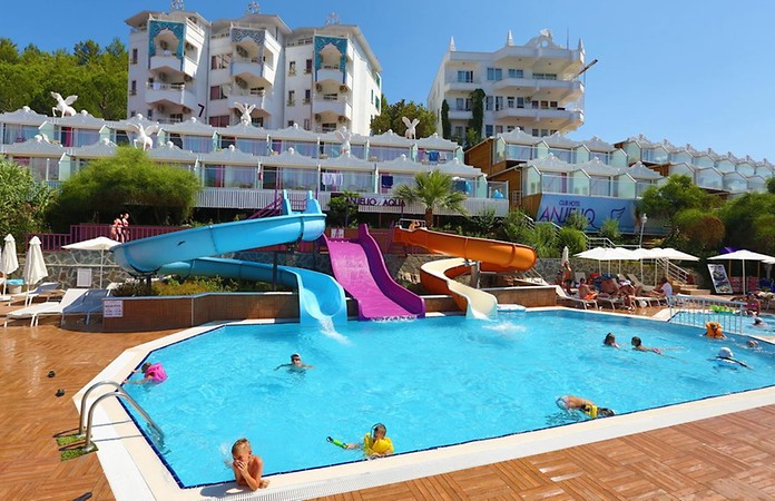 Club Hotel Anjeliq Resim 4