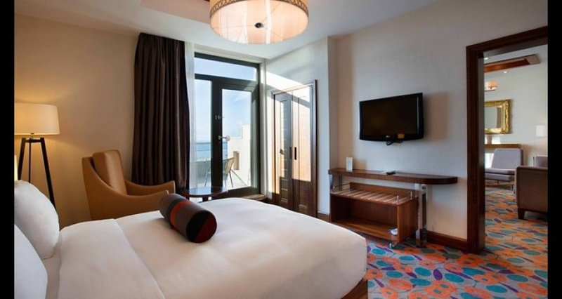 Double Tree by Hilton Van Resim 11