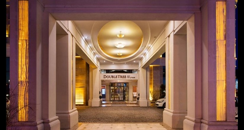 Double Tree by Hilton Van Resim 3