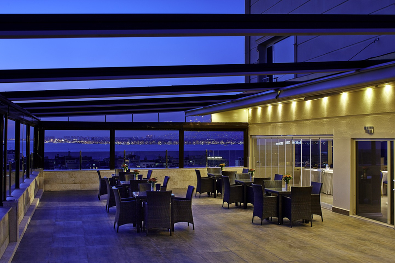 Double Tree By Hilton İzmir Resim 9