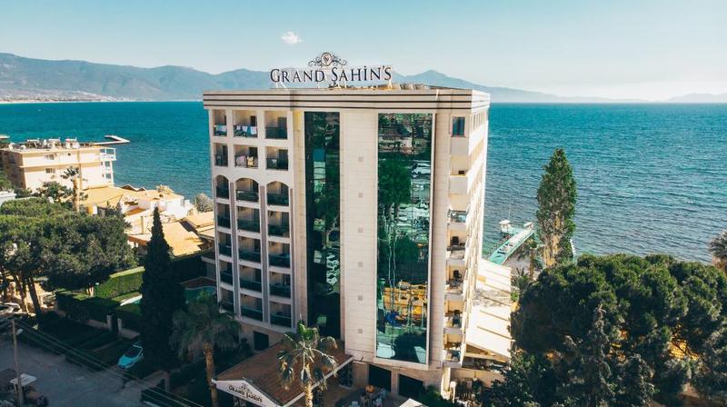 Grand Şahins Kuşadası Resim 1