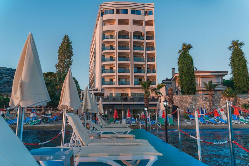 Grand Şahins Kuşadası Resim 2