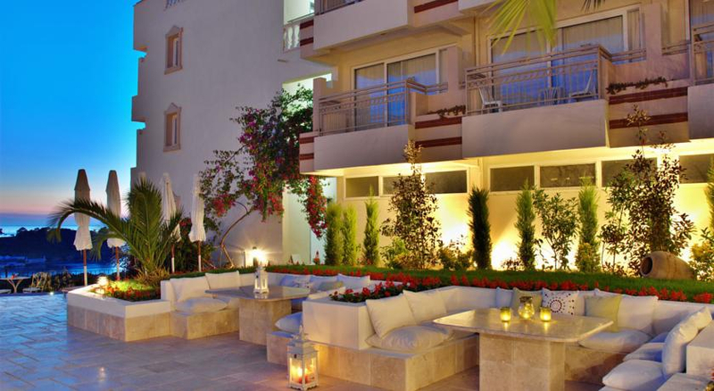 Hotel Carina Kuşadası Resim 7