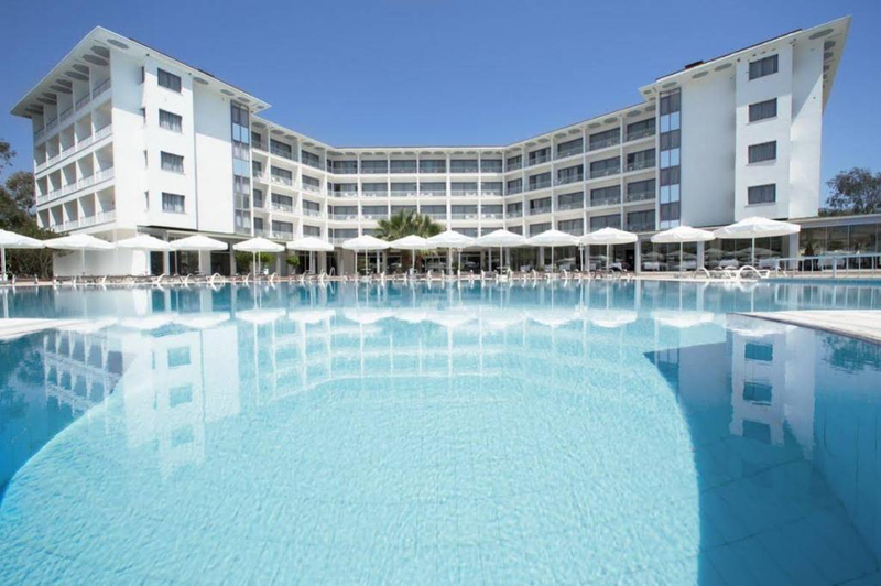 Le Monde Beach Resort & Spa Resim 1