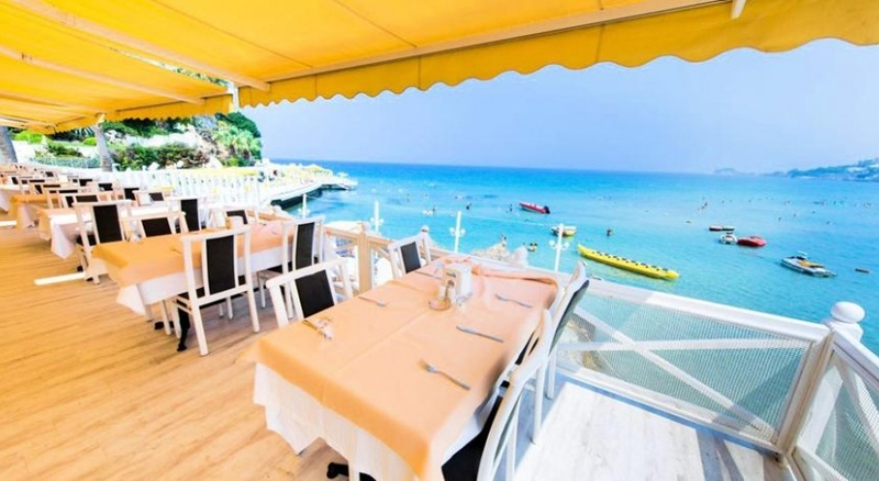 Martı Beach Hotel Kuşadası Resim 7