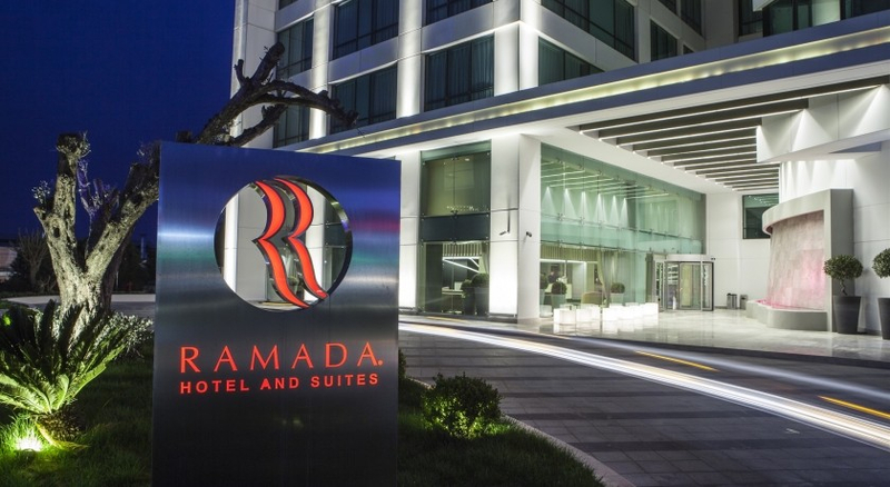 Ramada Hotel & Suites by Wyndham Kemalpaşa İzmir Resim 12