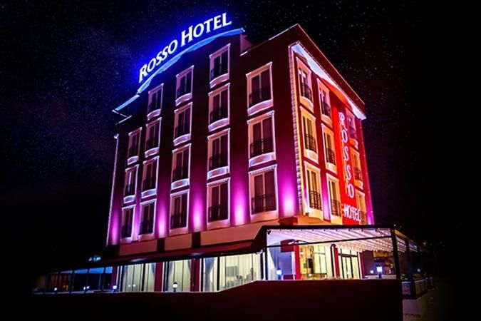 Rosso Hotel Resim 1